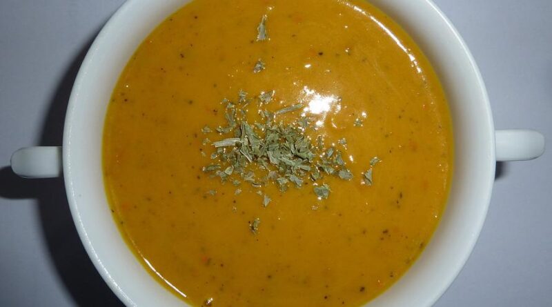 Krémleves egyszerű leves, finomak - nagyobb népszerűséget érdemelnének.